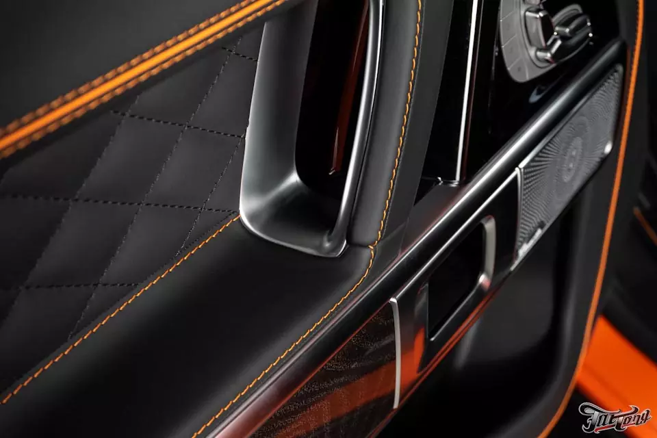 Mercedes G500. Полный пошив салона. Часть 3